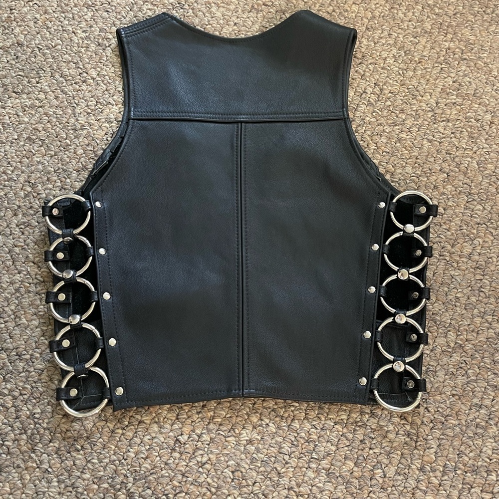 Vintage Black Leather Open Front Vest Ring Side Moto Biker Western USA Medium